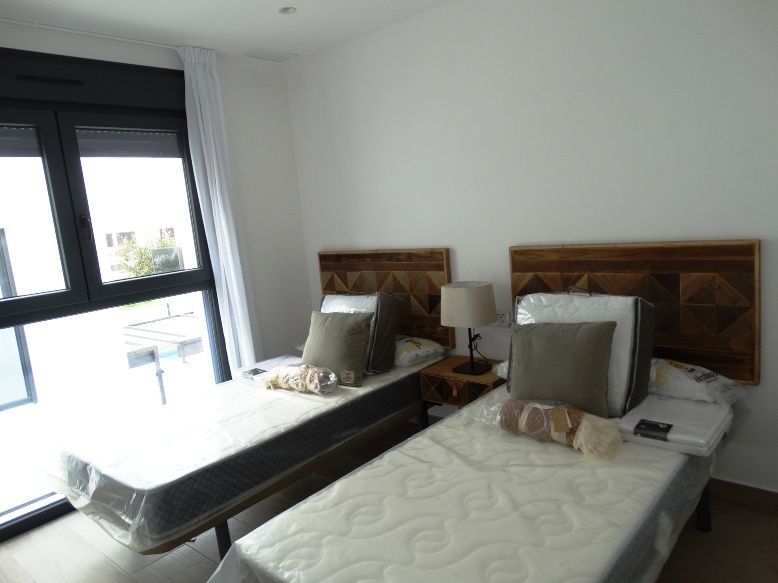 Venta de chalet en Pilar de la Horadada