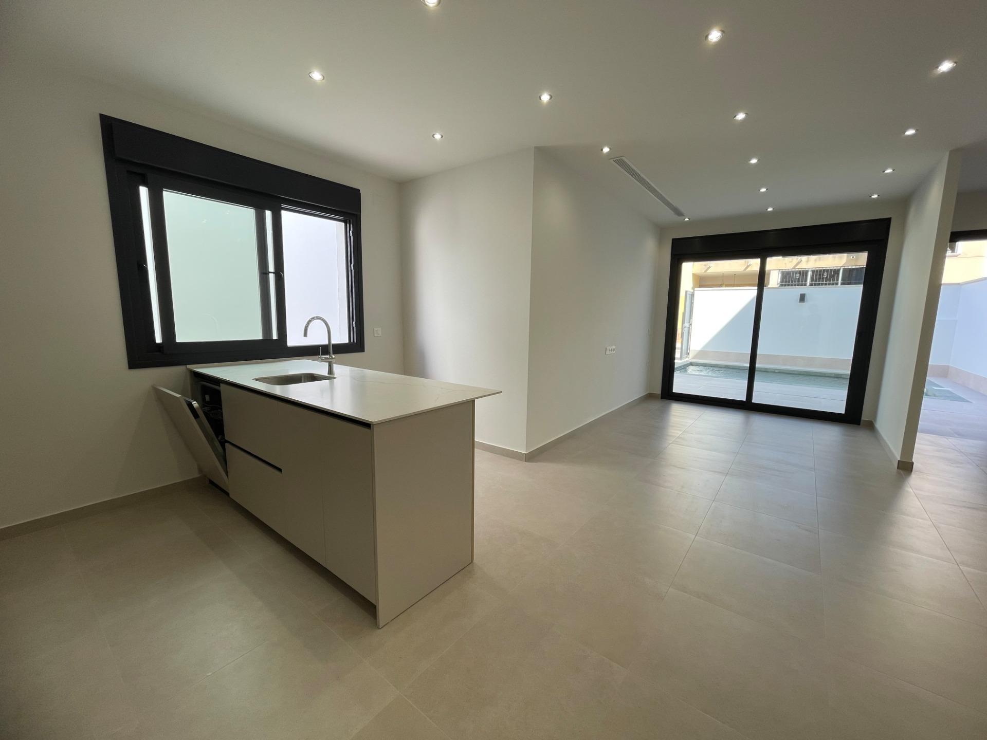 Venta de villa en Almoradi