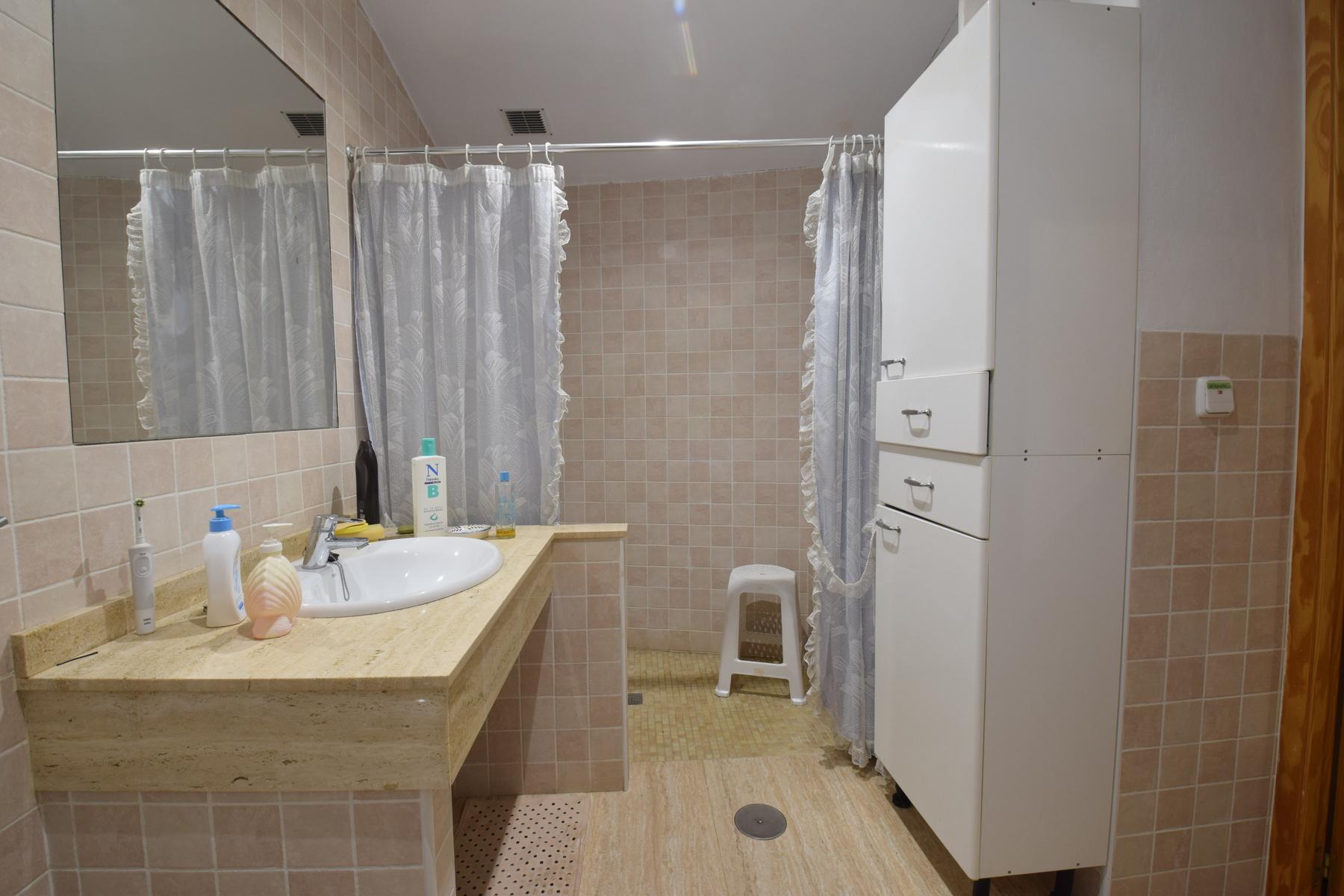 For sale of ground floor in Cartagena