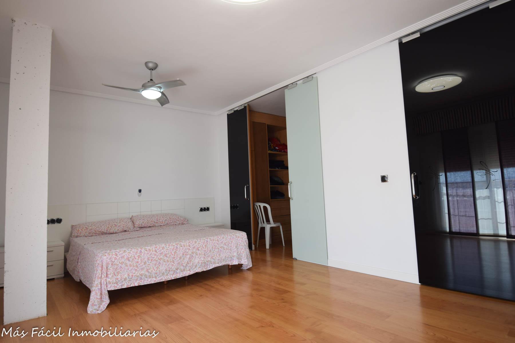 For sale of chalet in Cartagena