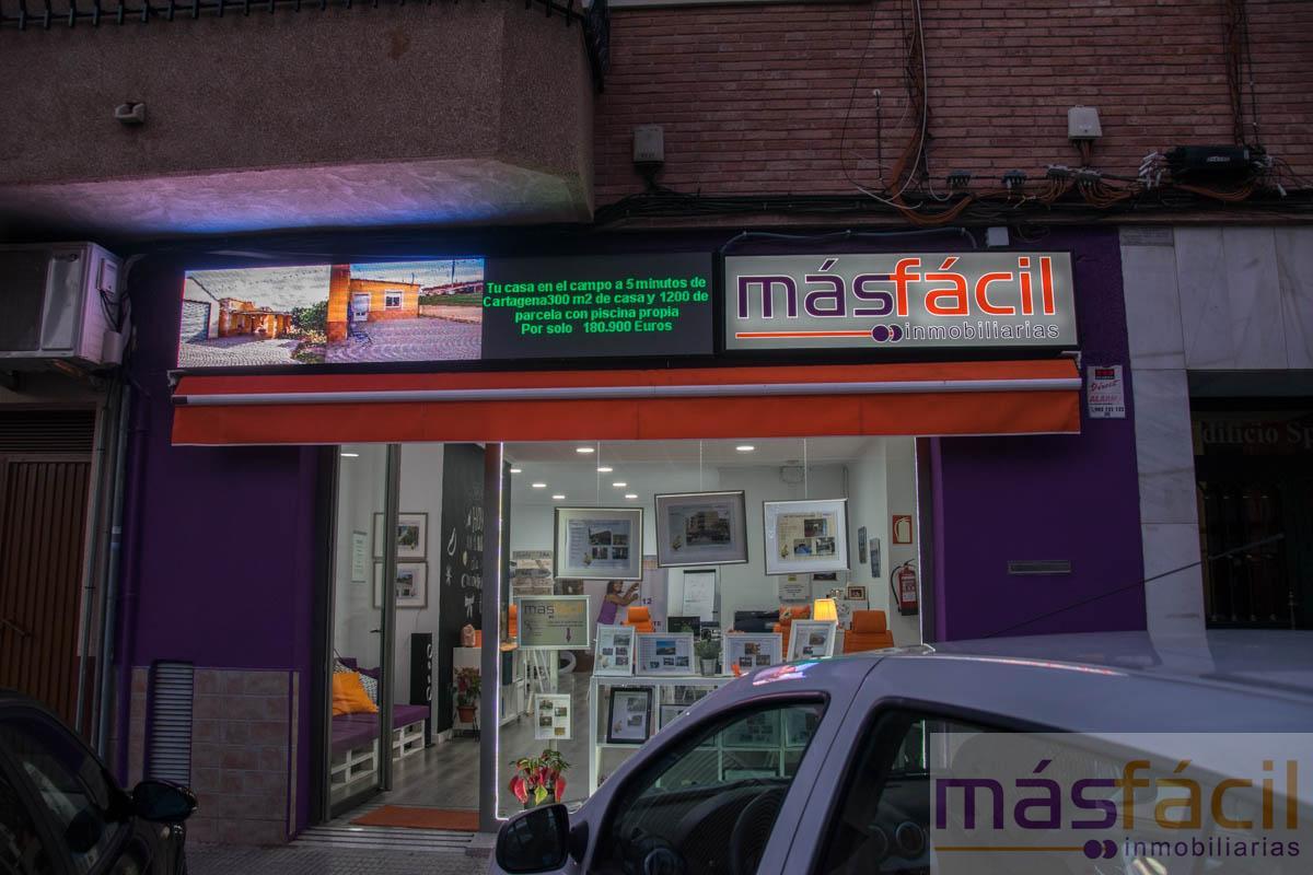 For sale of commercial in Cartagena