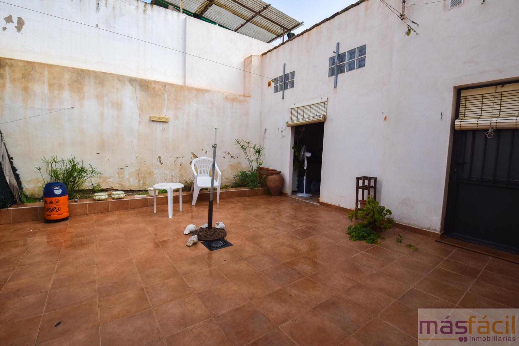 For sale of ground floor in Cartagena