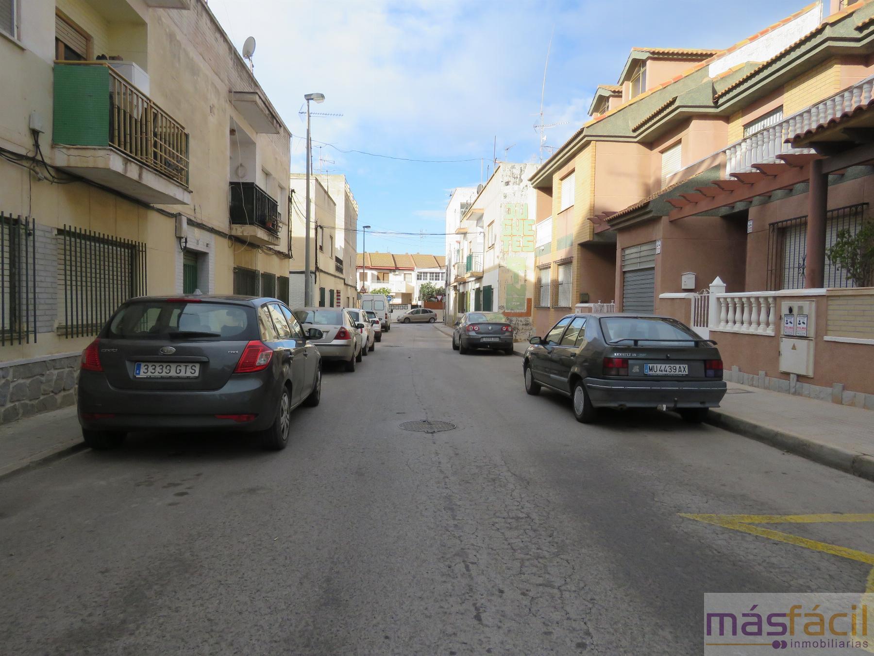 For sale of garage in Cartagena