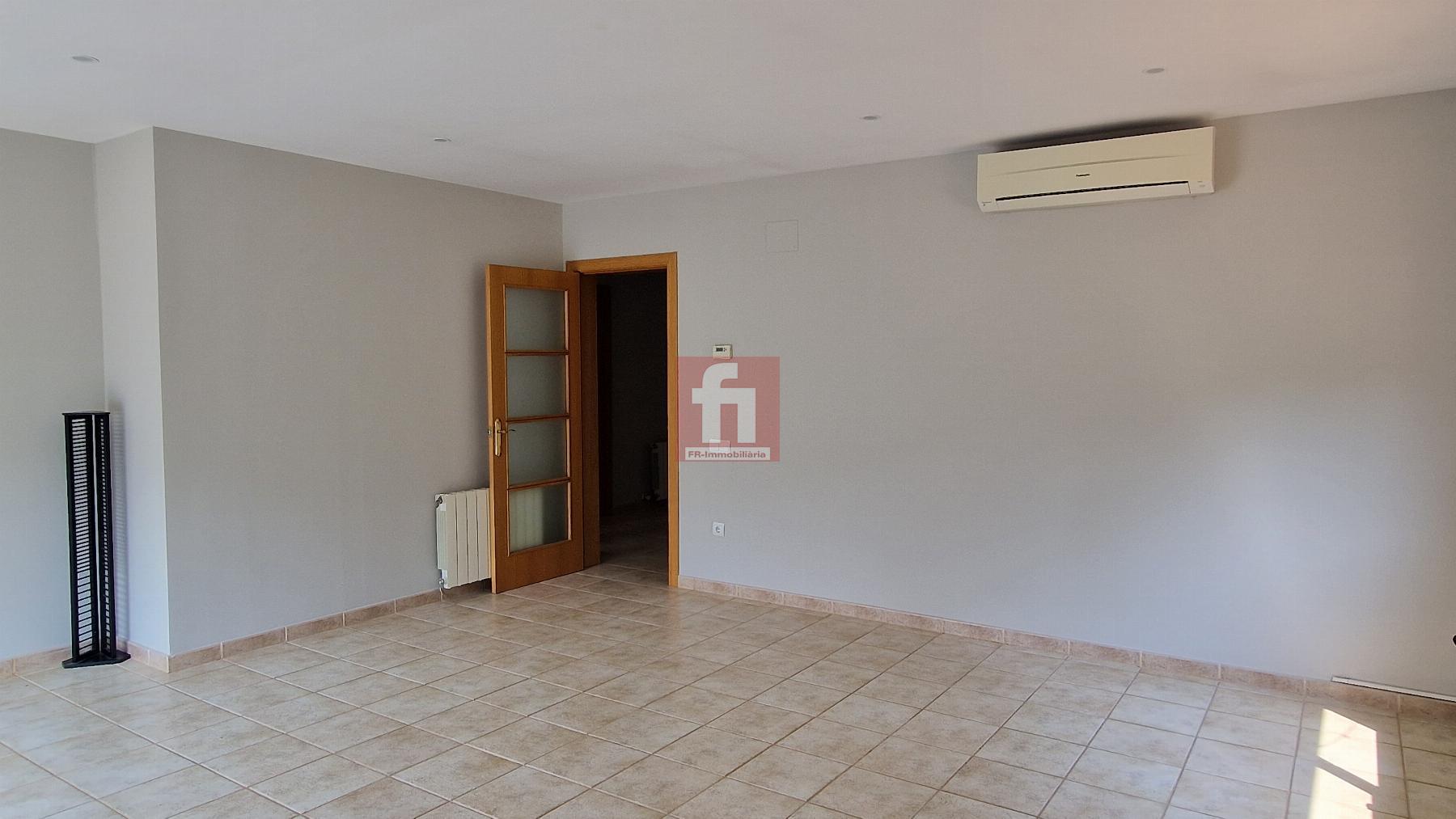 Venta de chalet en Llinars del Vallès Venta de chalet en Llinars del Vallès