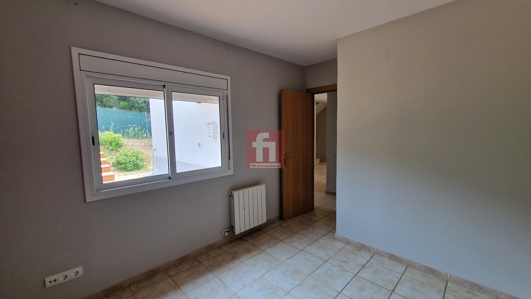 Venta de chalet en Llinars del Vallès Venta de chalet en Llinars del Vallès