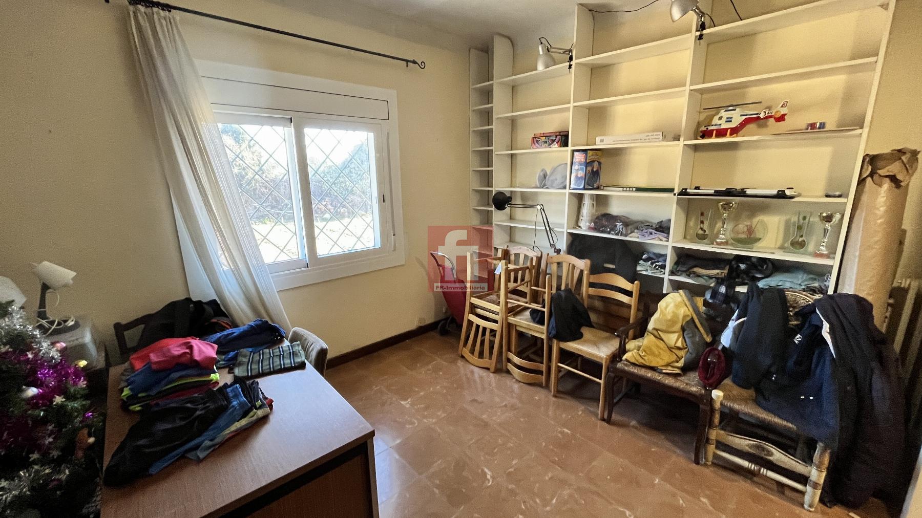 Venta de masía en Santa Margarida i els Monjos