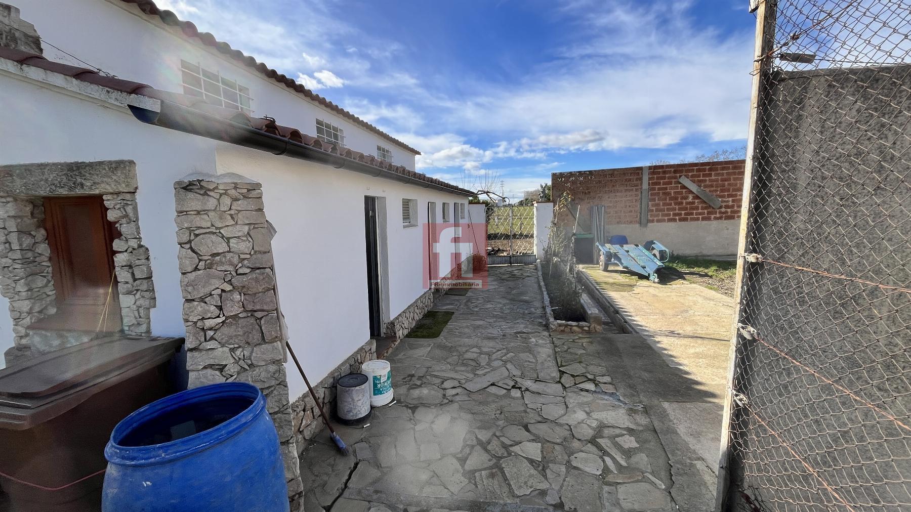 Venta de masía en Santa Margarida i els Monjos