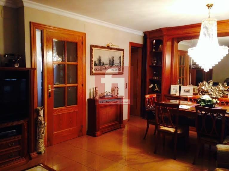 Til salg fra hus i Castellar del Vallès