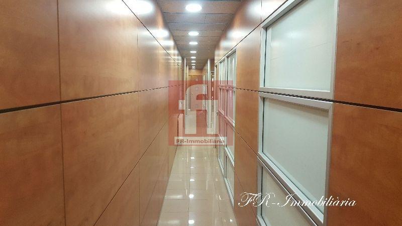 For sale of office in Sabadell
