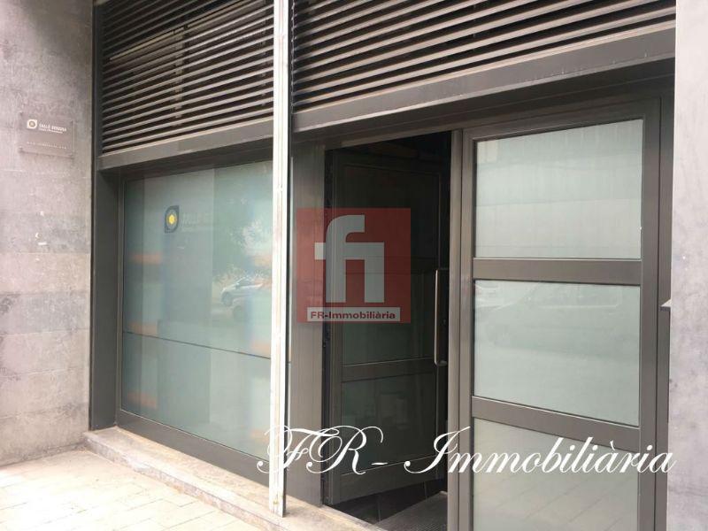 For sale of commercial in Sabadell