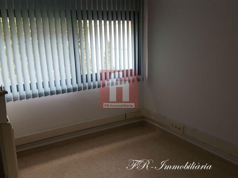 De location de local commercial dans Sabadell
