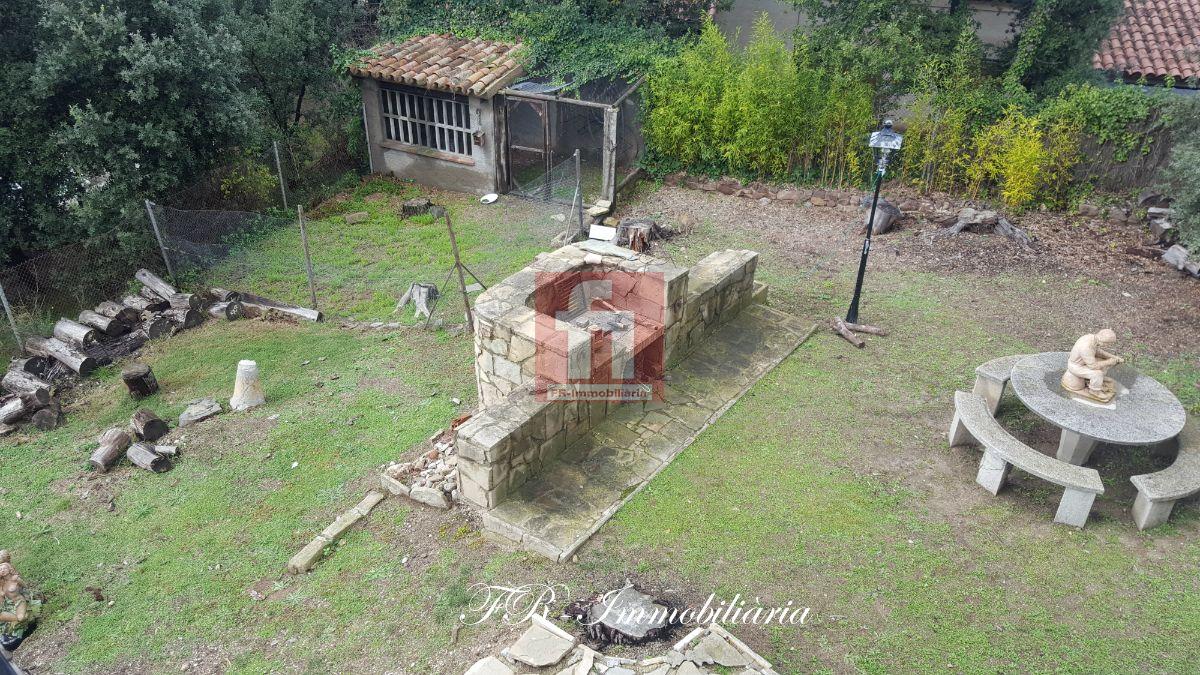 For sale of chalet in Sentmenat