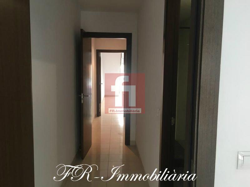 For sale of duplex in Sabadell