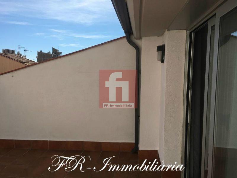 For sale of duplex in Sabadell