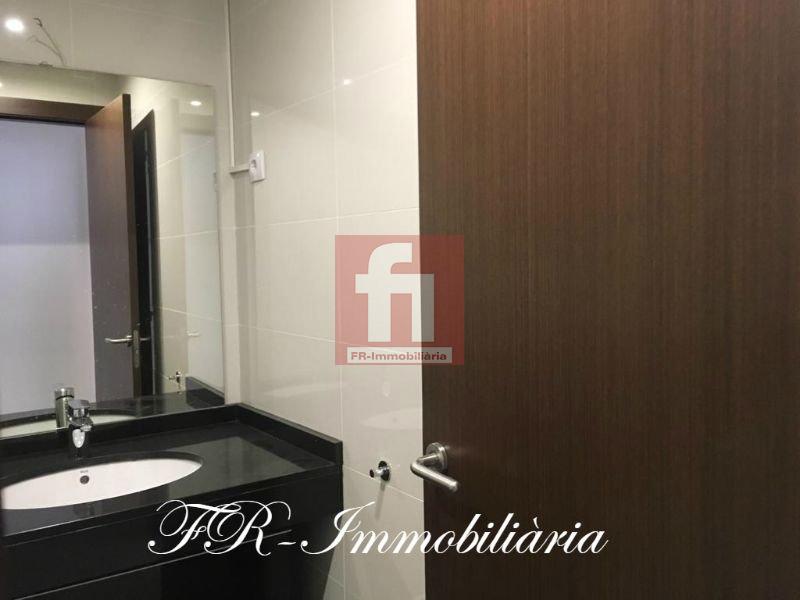 For sale of duplex in Sabadell
