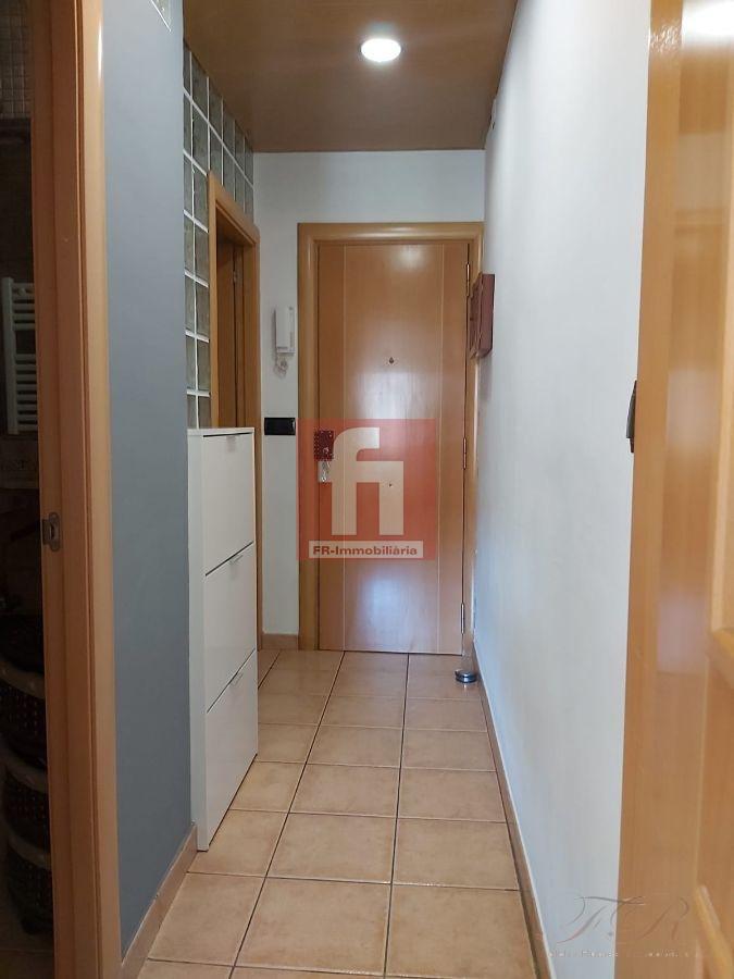For sale of flat in Barberà del Vallès