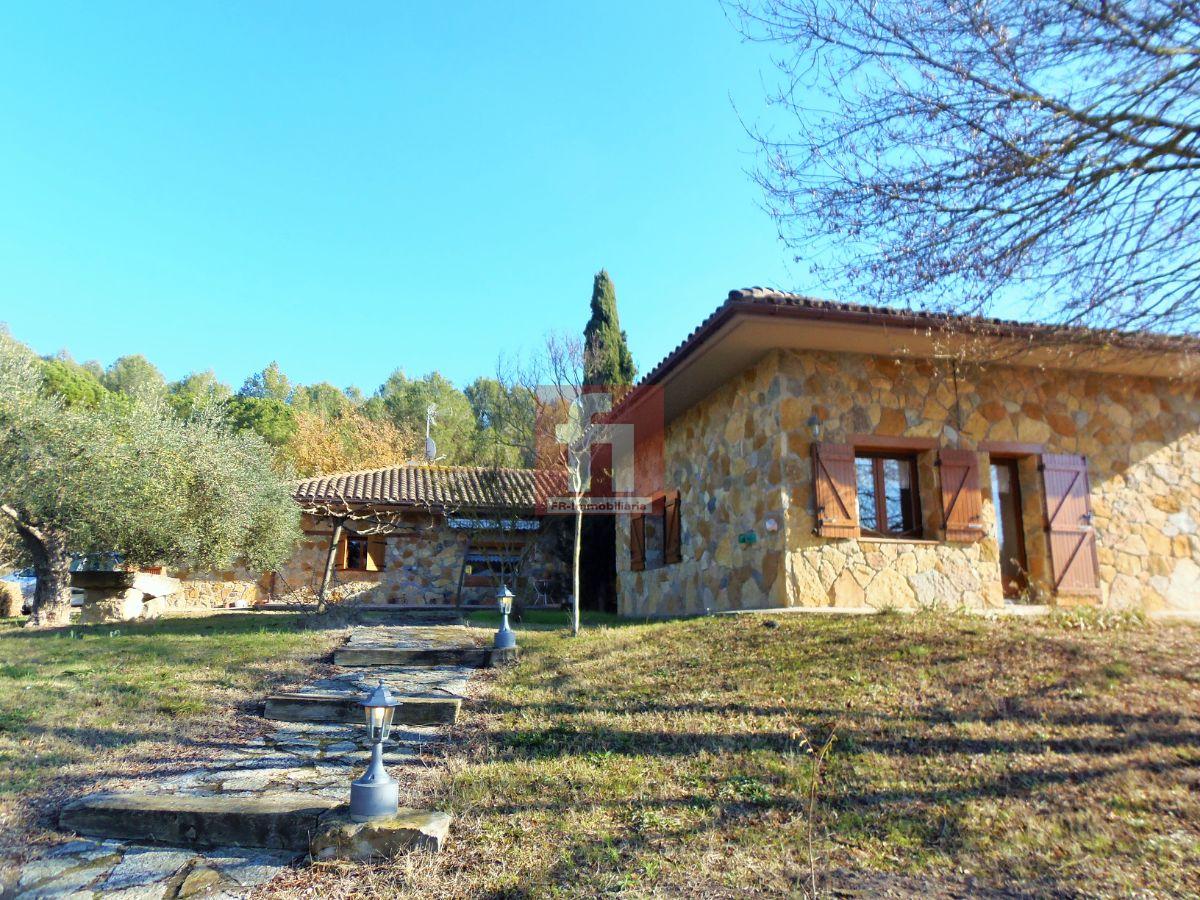 Zu verkaufen von chalet in
 Calders