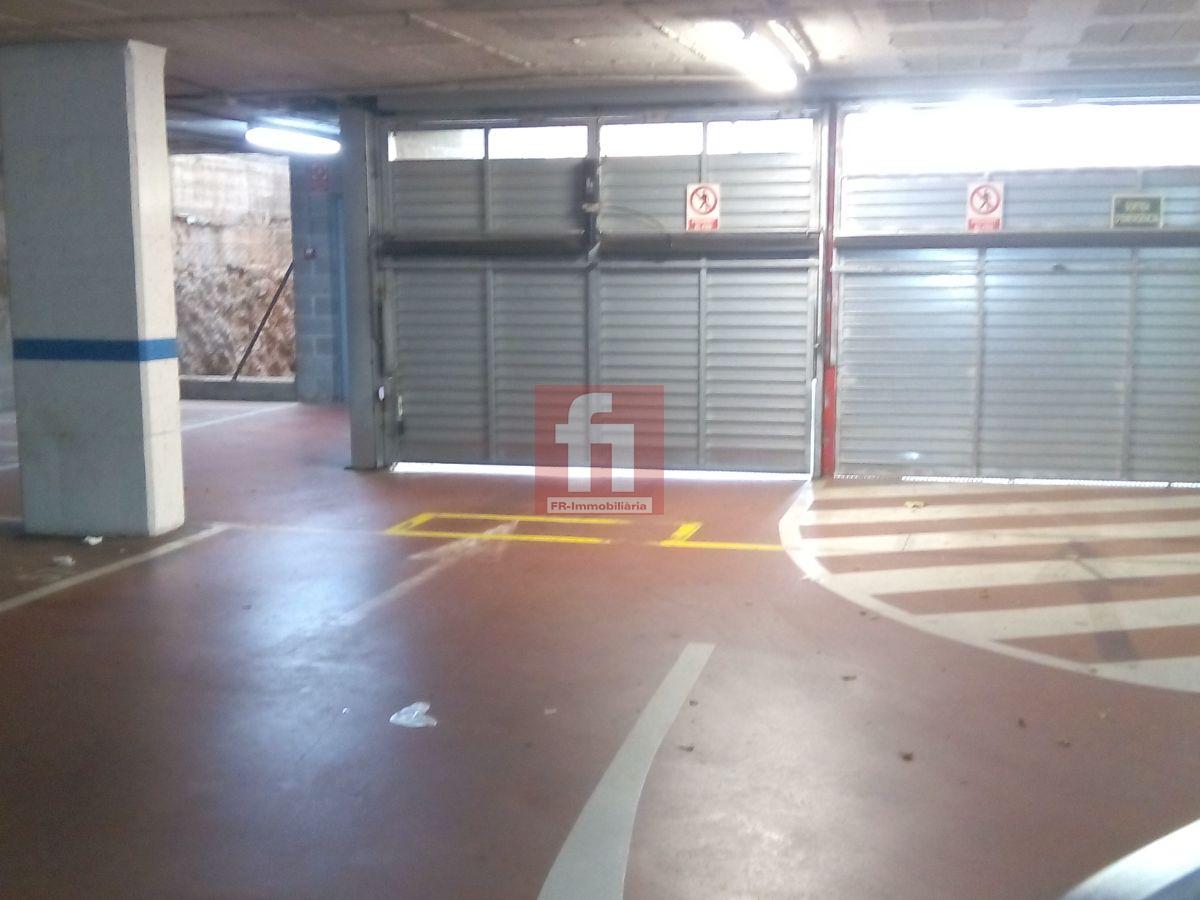 For sale of garage in Sabadell
