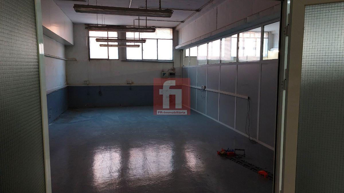 For rent of industrial plant/warehouse in Sabadell