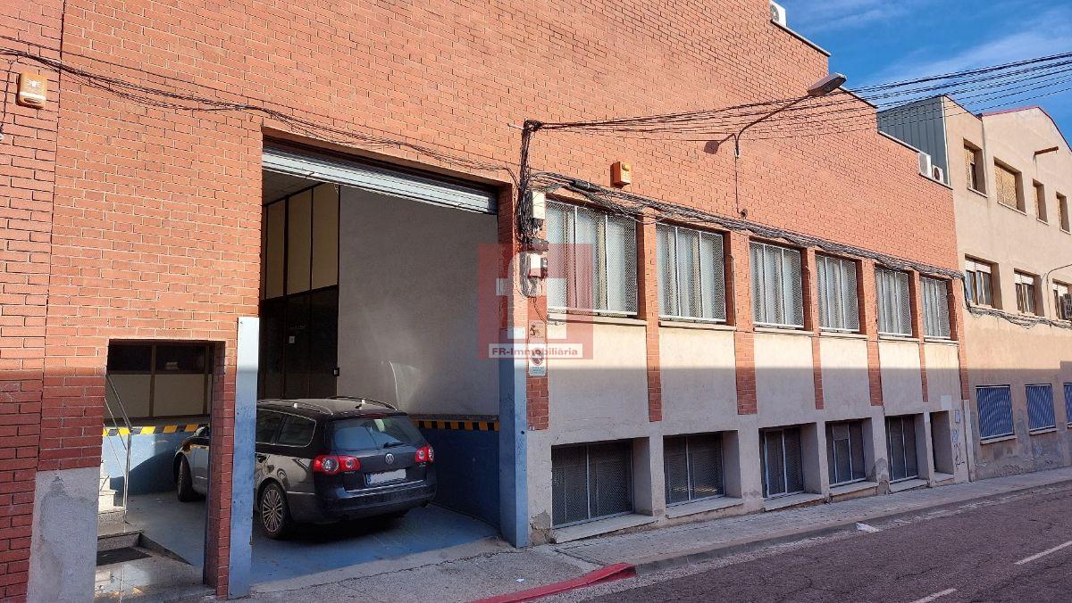 For rent of industrial plant/warehouse in Sabadell