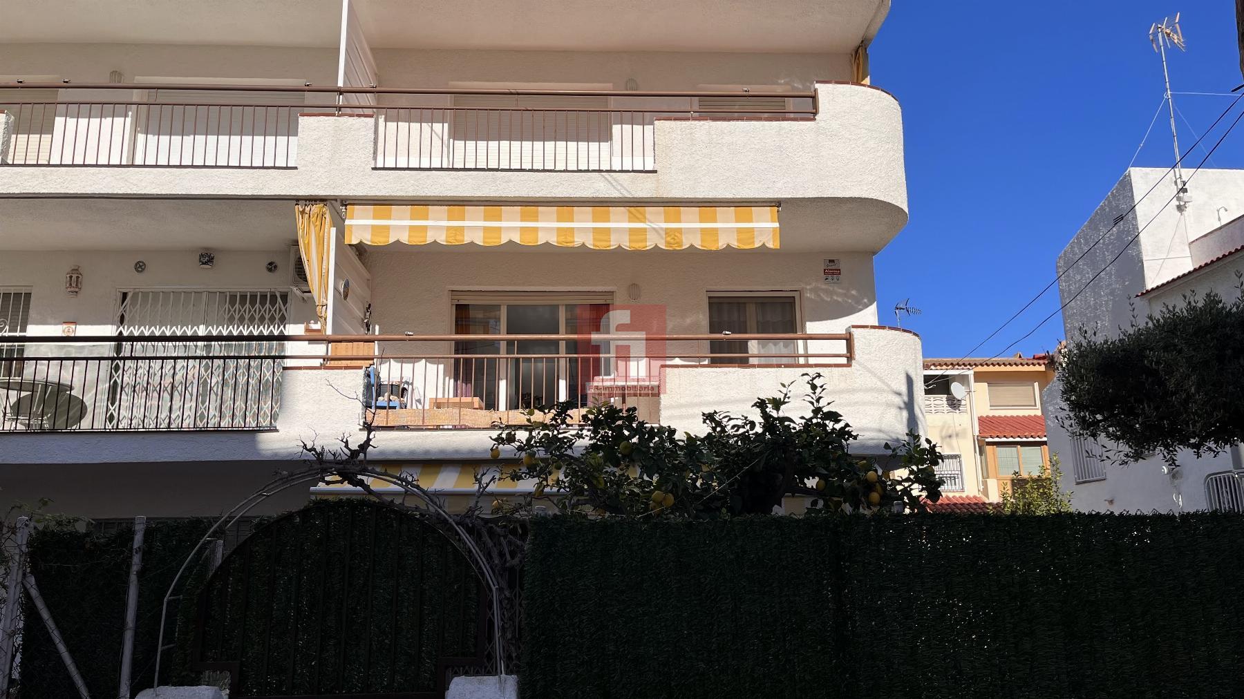 For sale of flat in Cunit