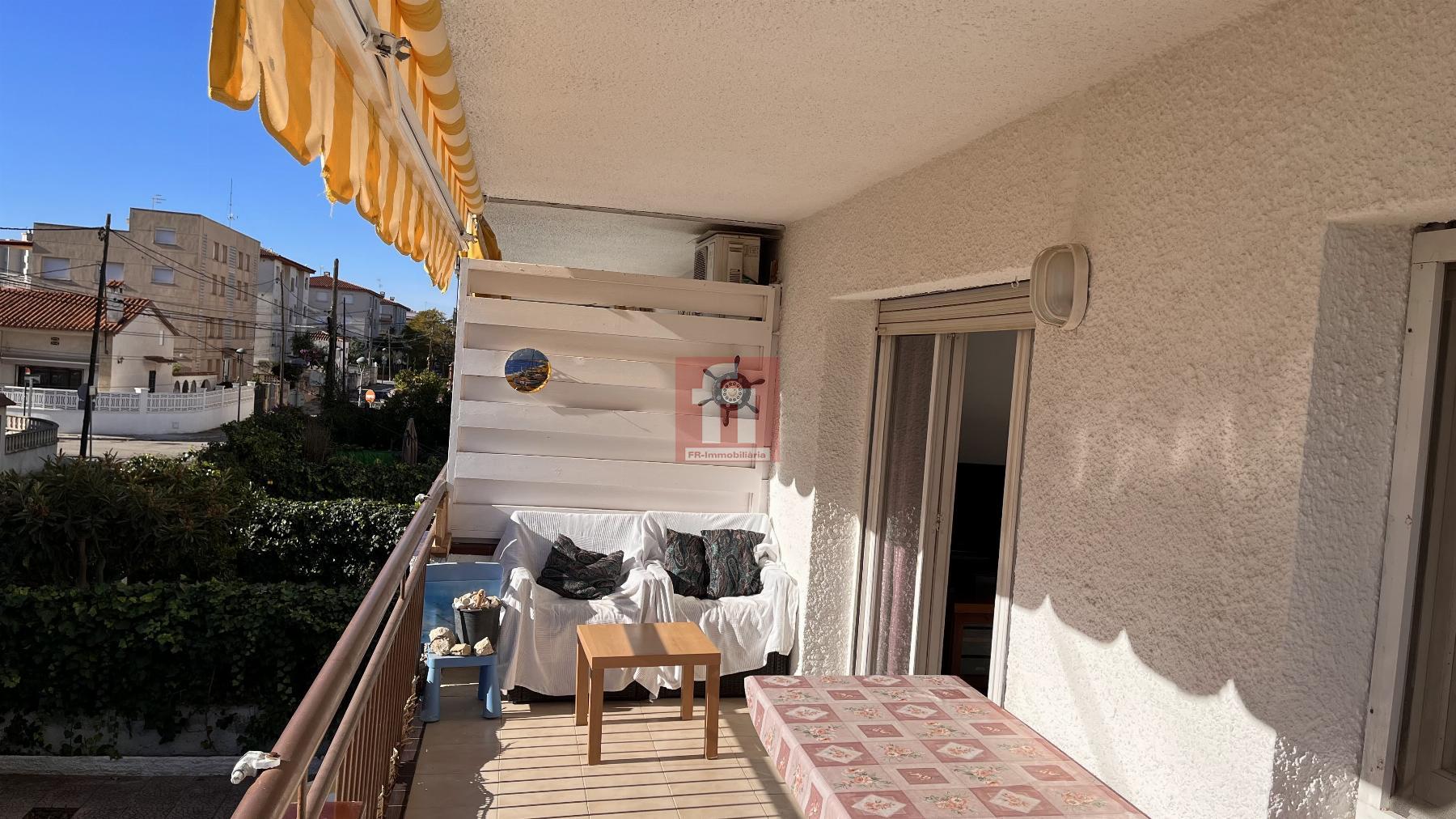 For sale of flat in Cunit