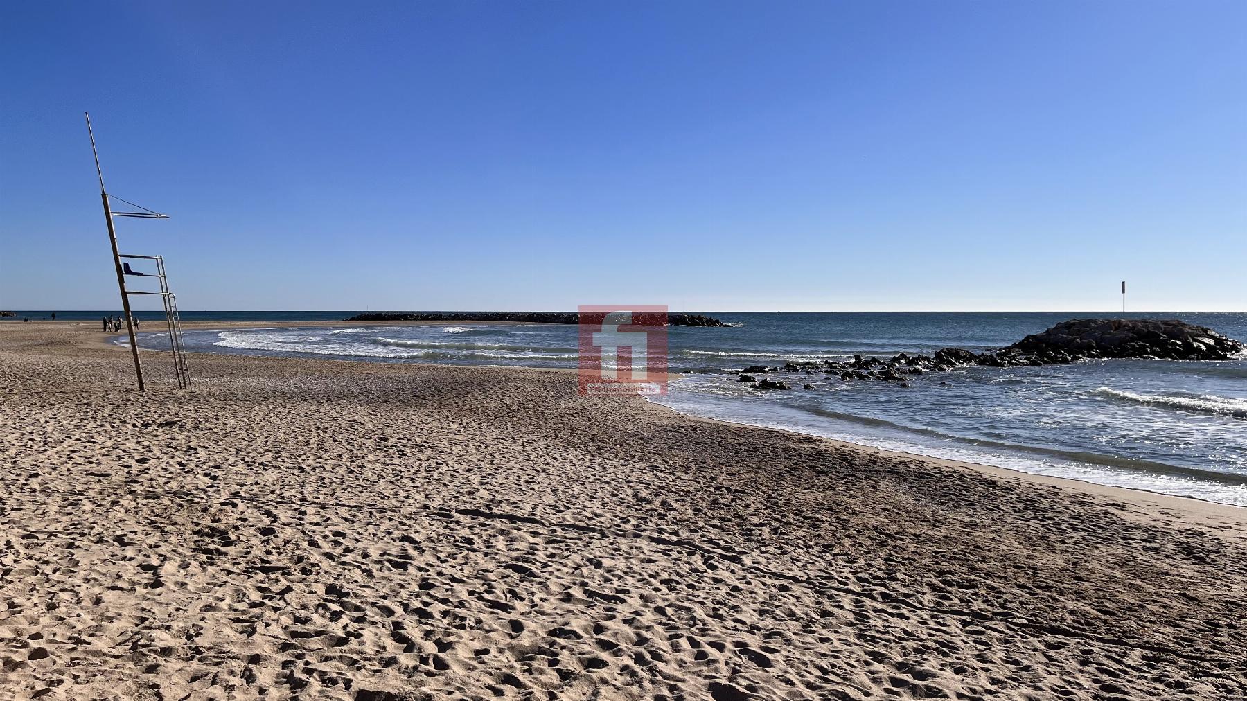 For sale of flat in Cunit