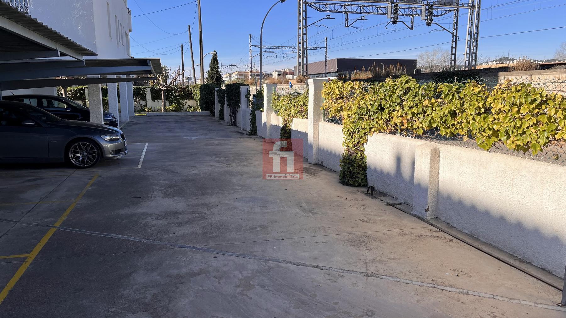 For sale of flat in Cunit