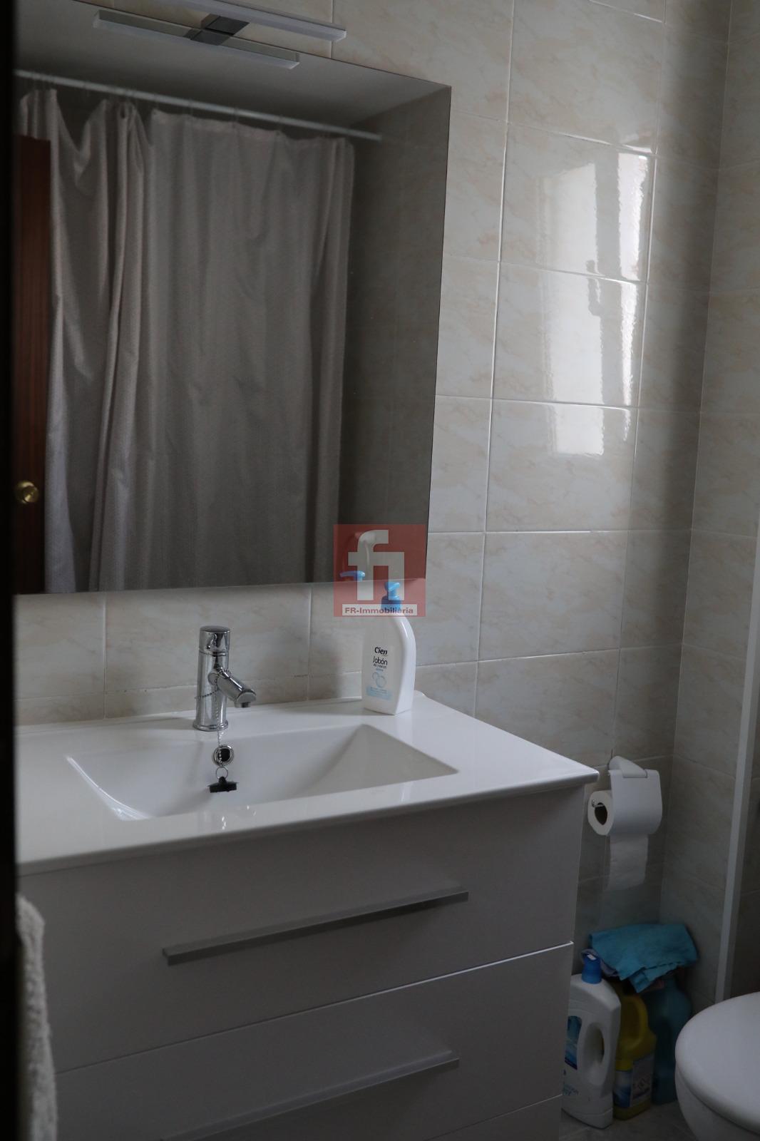 For sale of flat in Cunit
