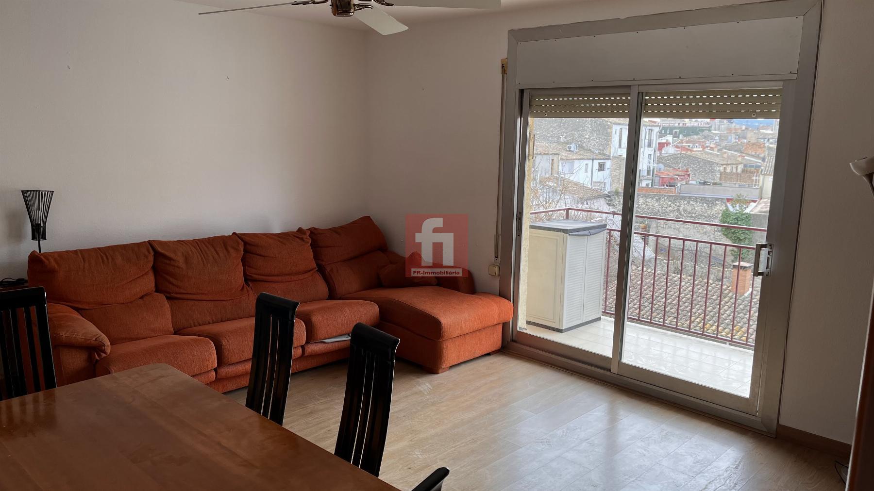 For sale of flat in Vilafranca del Penedès