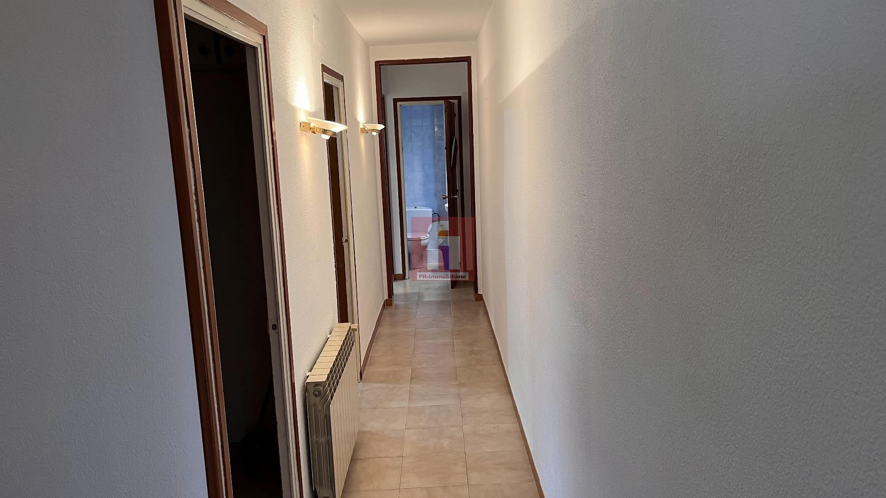 For sale of flat in Vilafranca del Penedès
