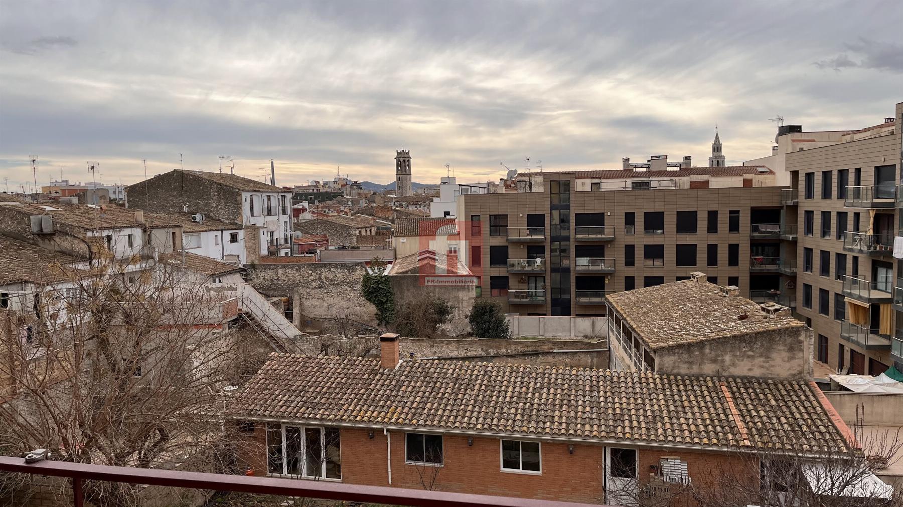 For sale of flat in Vilafranca del Penedès