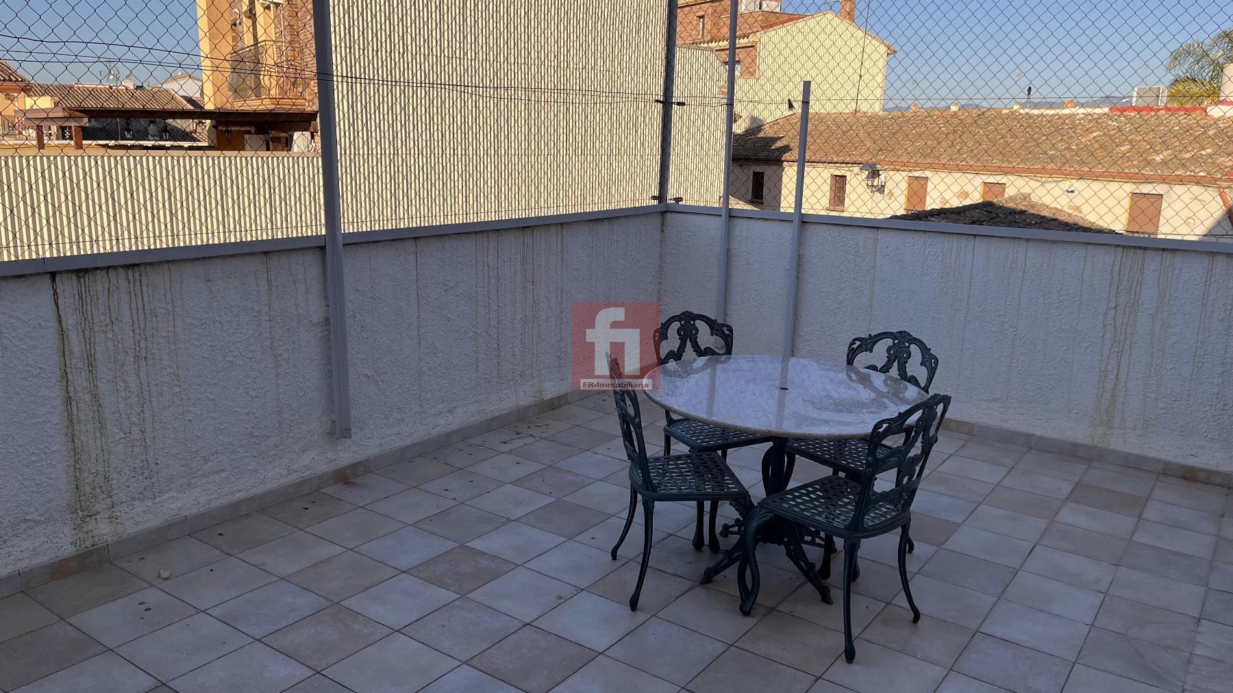 Venda de casa a Castellet i la Gornal