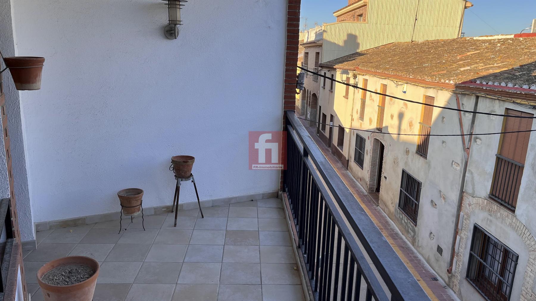 Venda de casa a Castellet i la Gornal