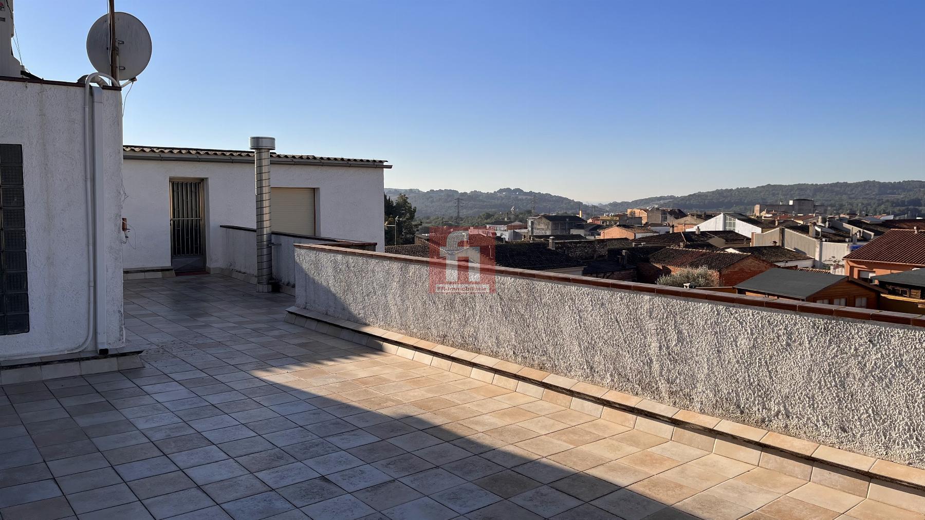 Venda de casa a Castellet i la Gornal
