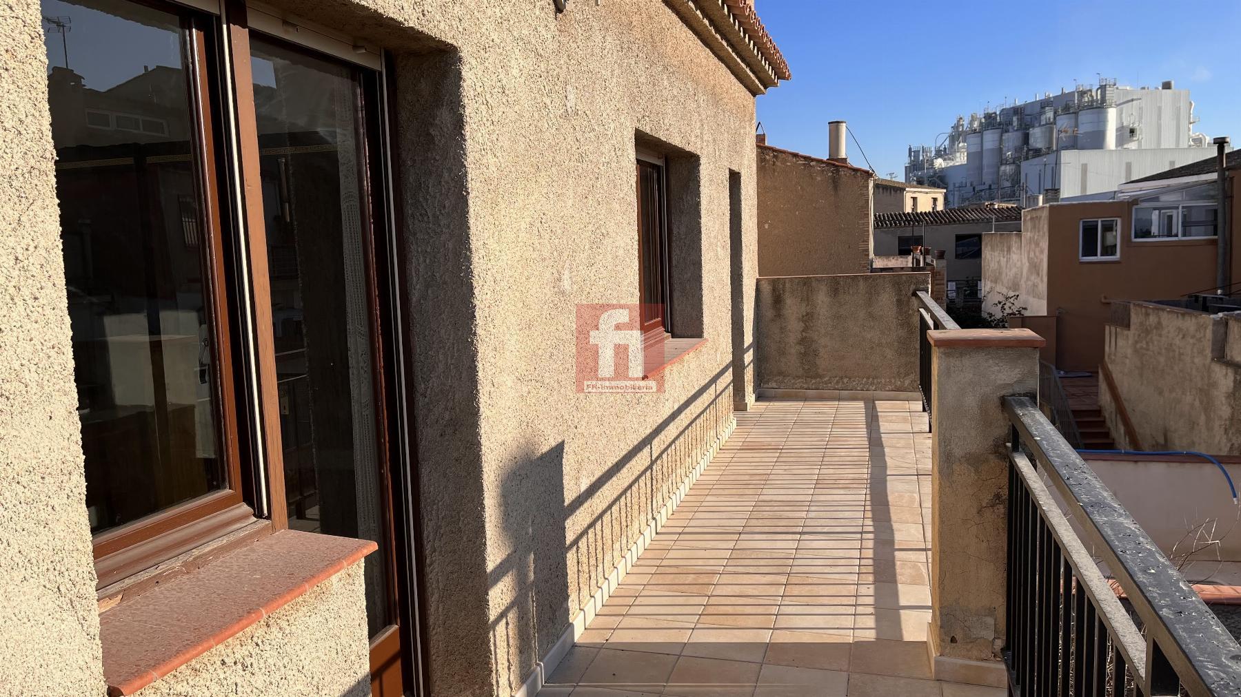 Venda de casa a Castellet i la Gornal