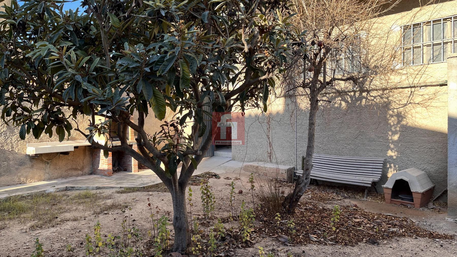 Venda de casa a Castellet i la Gornal