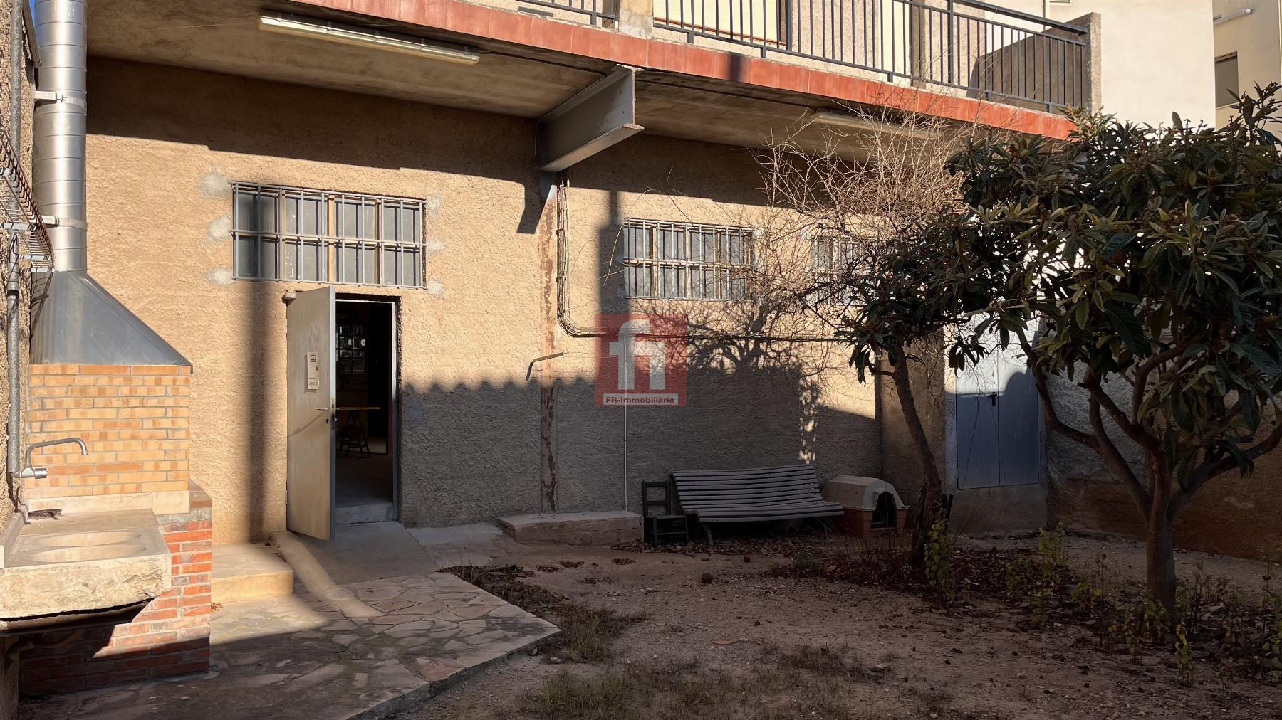 Venda de casa a Castellet i la Gornal