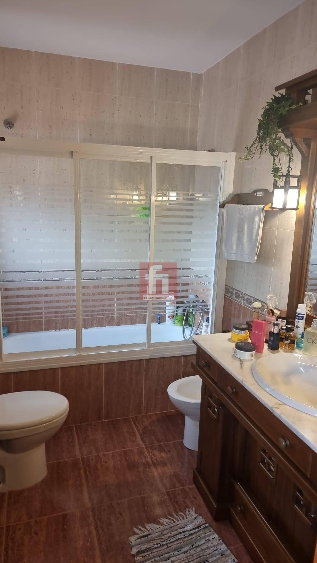 For sale of house in Banyeres del Penedès