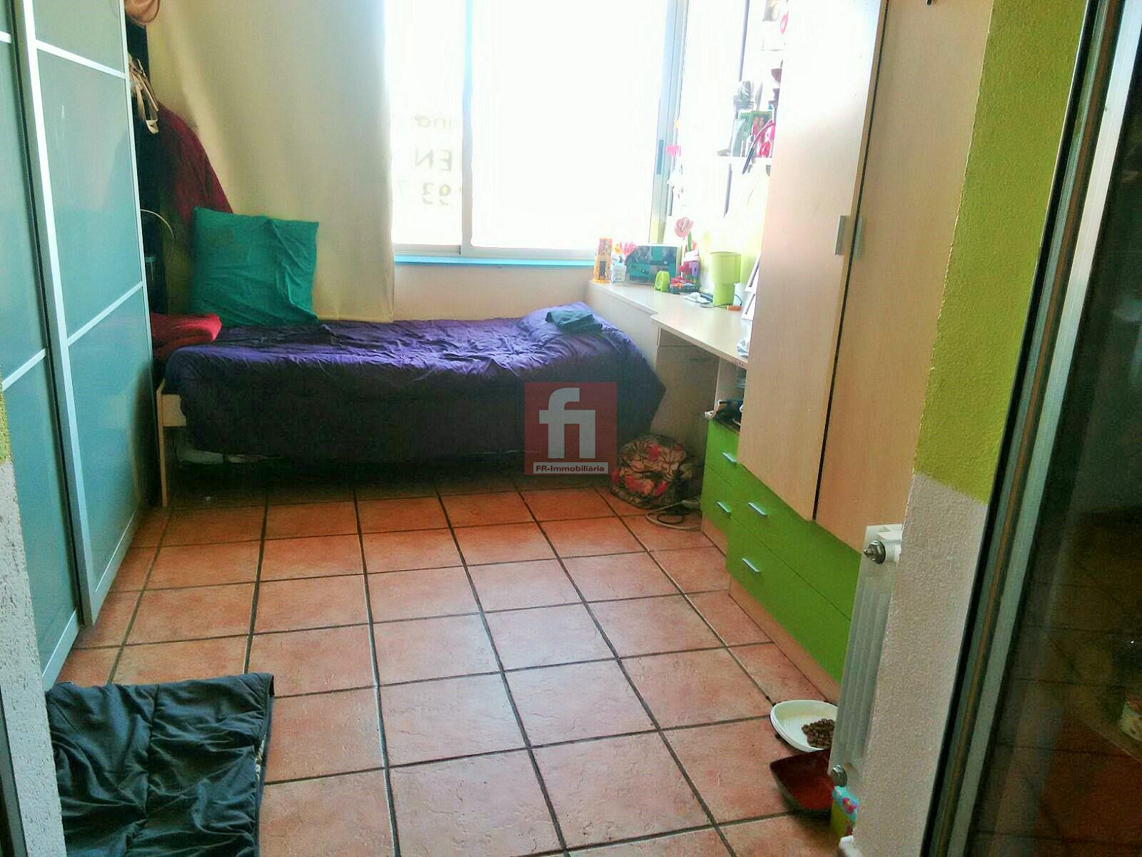 For sale of penthouse in Sabadell