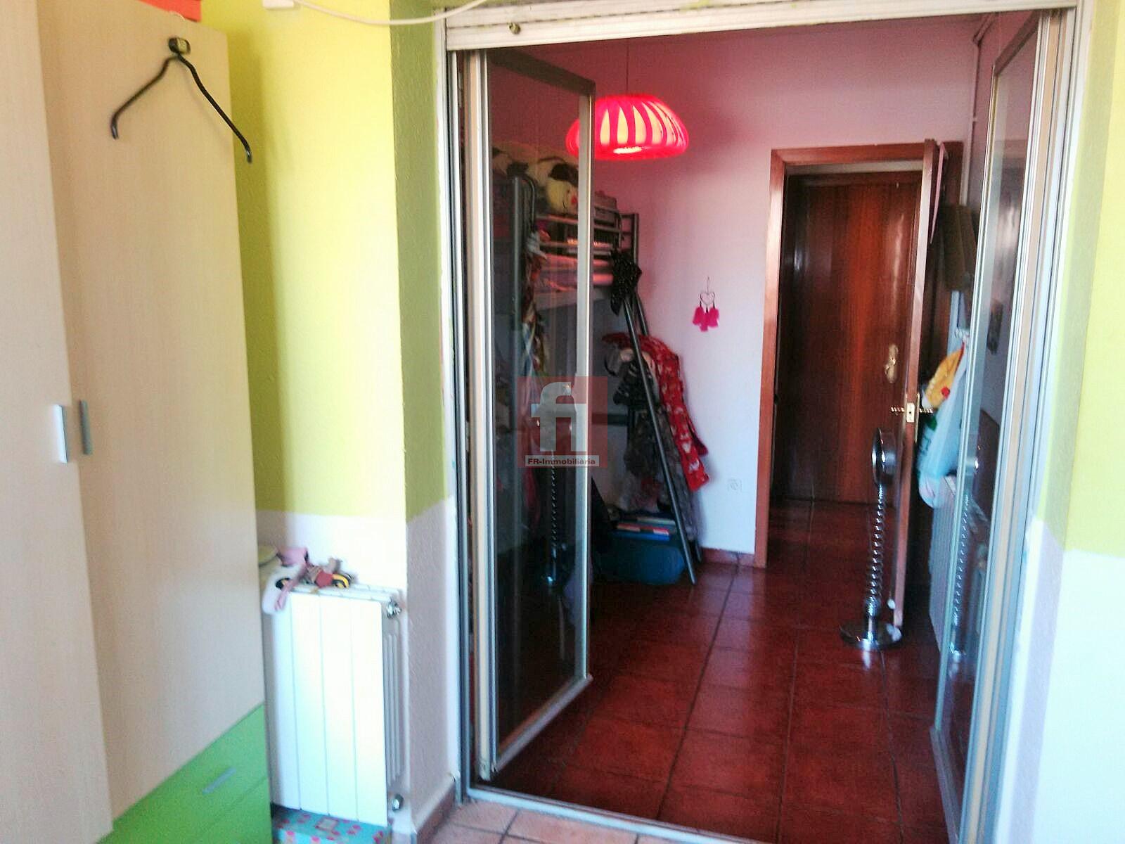 For sale of penthouse in Sabadell