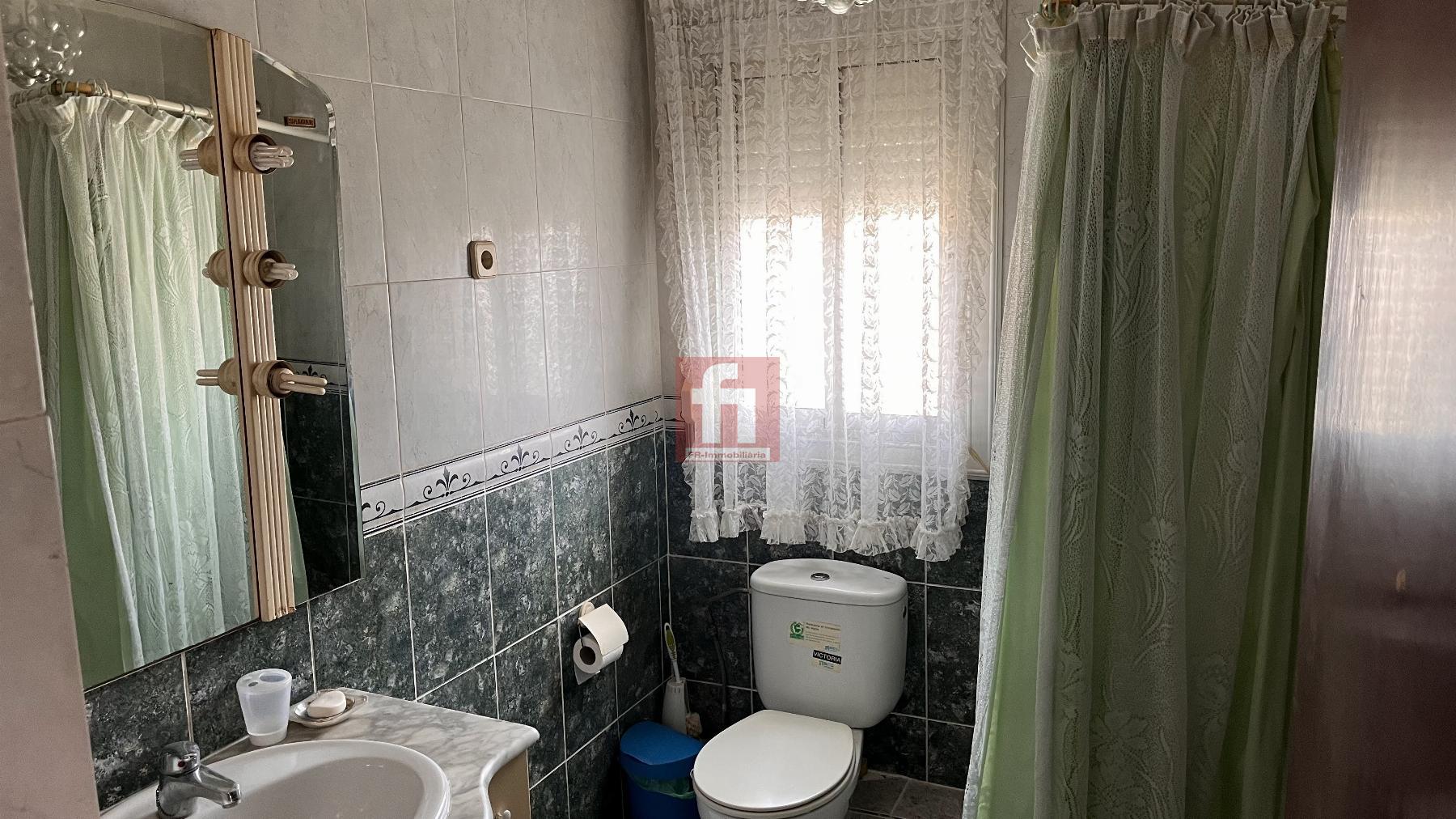 For sale of house in La Bisbal del Penedès