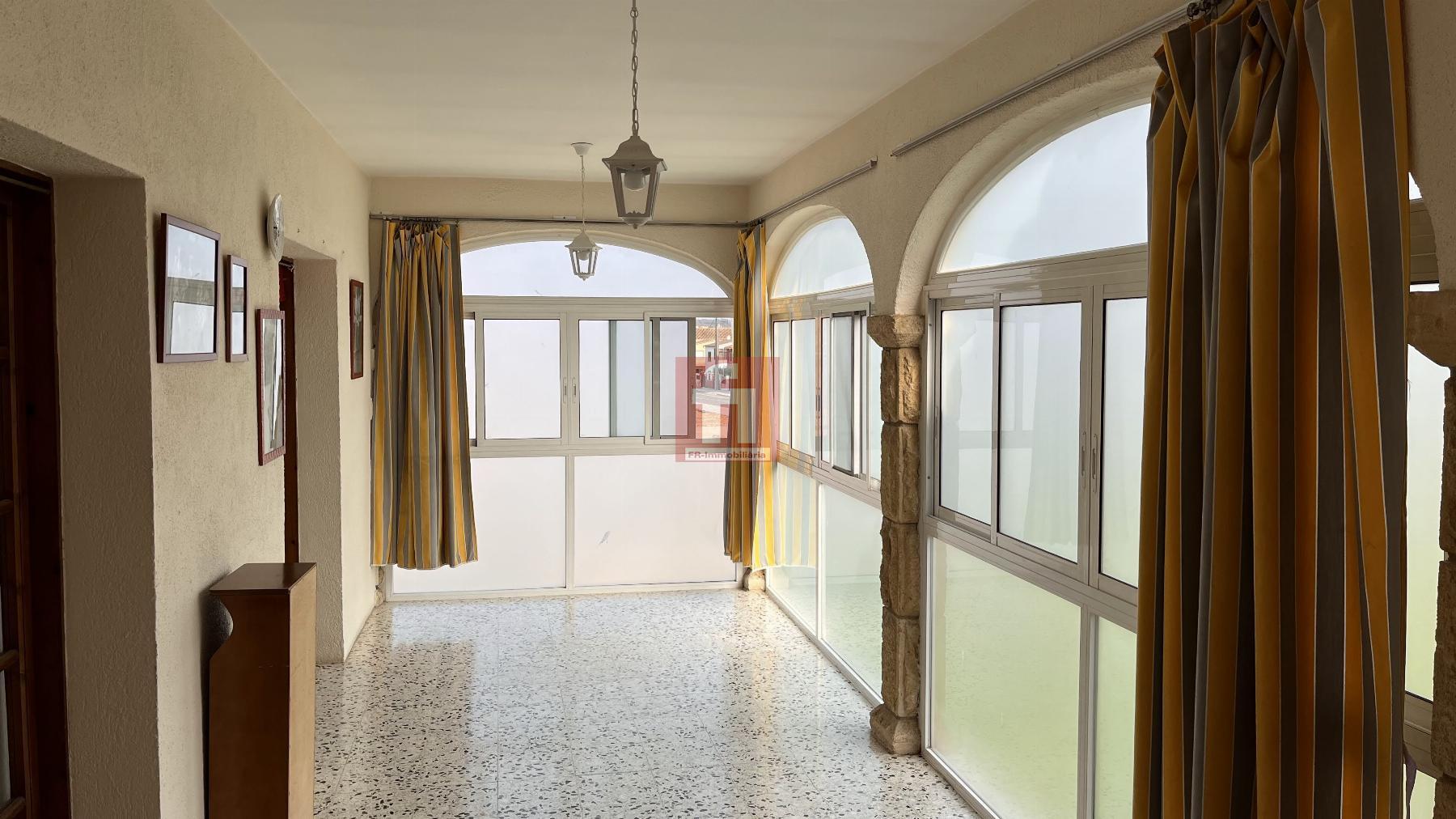 For sale of house in Banyeres del Penedès