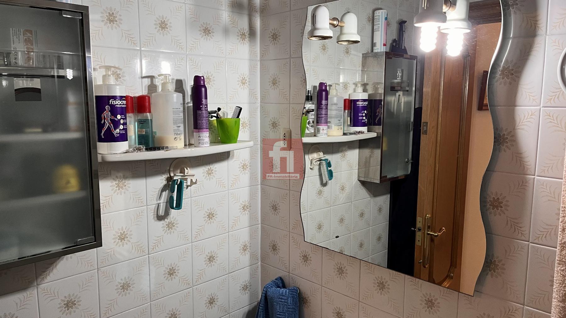 For sale of house in Banyeres del Penedès