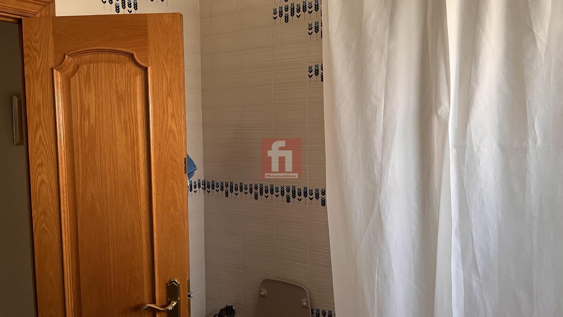 For sale of house in Banyeres del Penedès