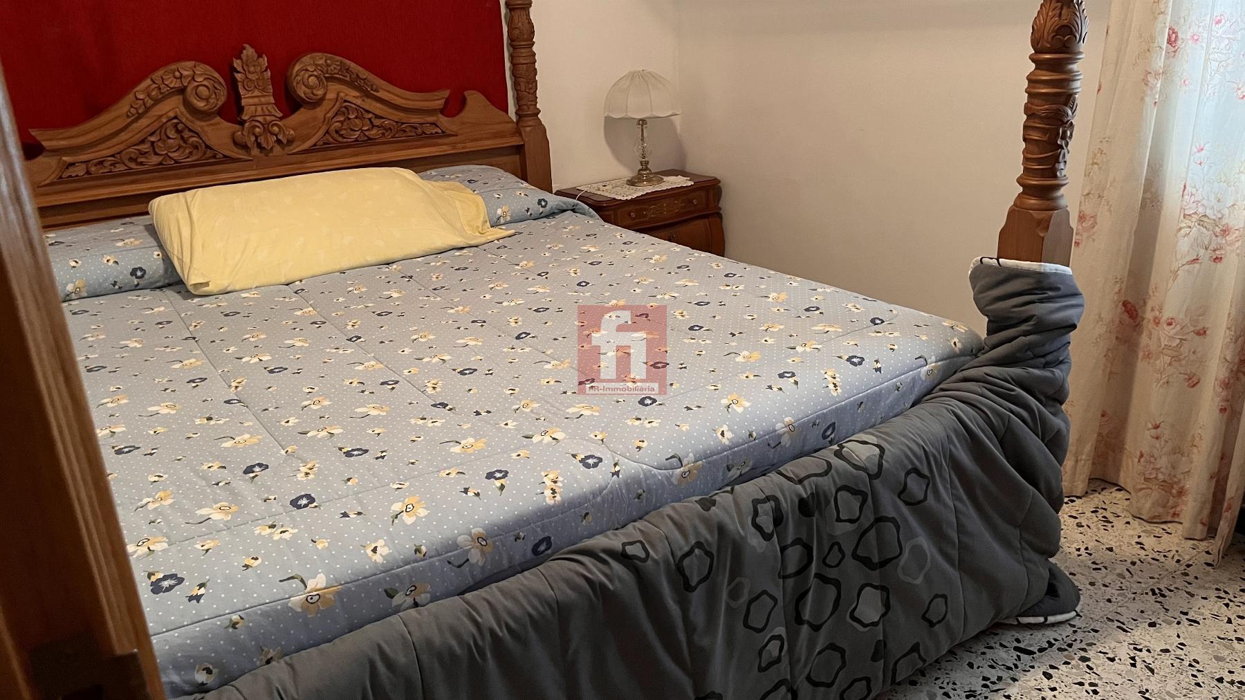 For sale of house in Banyeres del Penedès