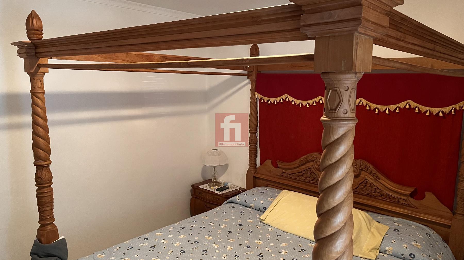 For sale of house in Banyeres del Penedès