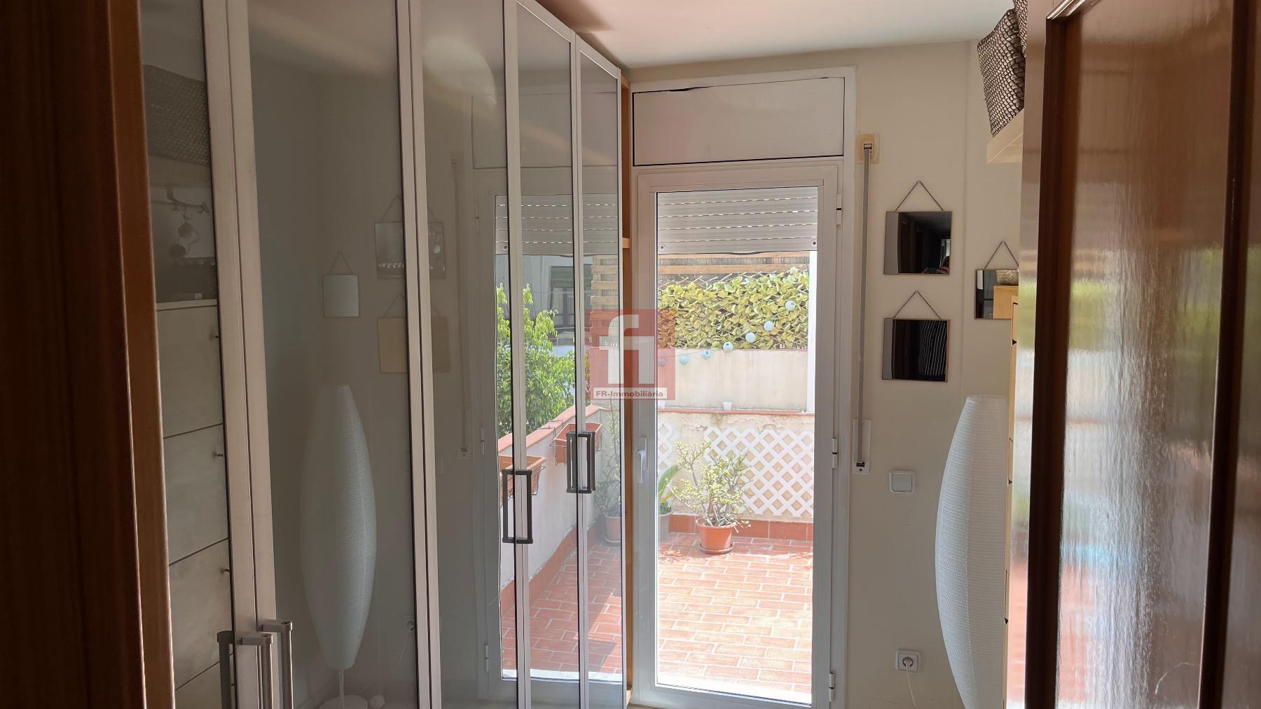 For sale of flat in Calafell