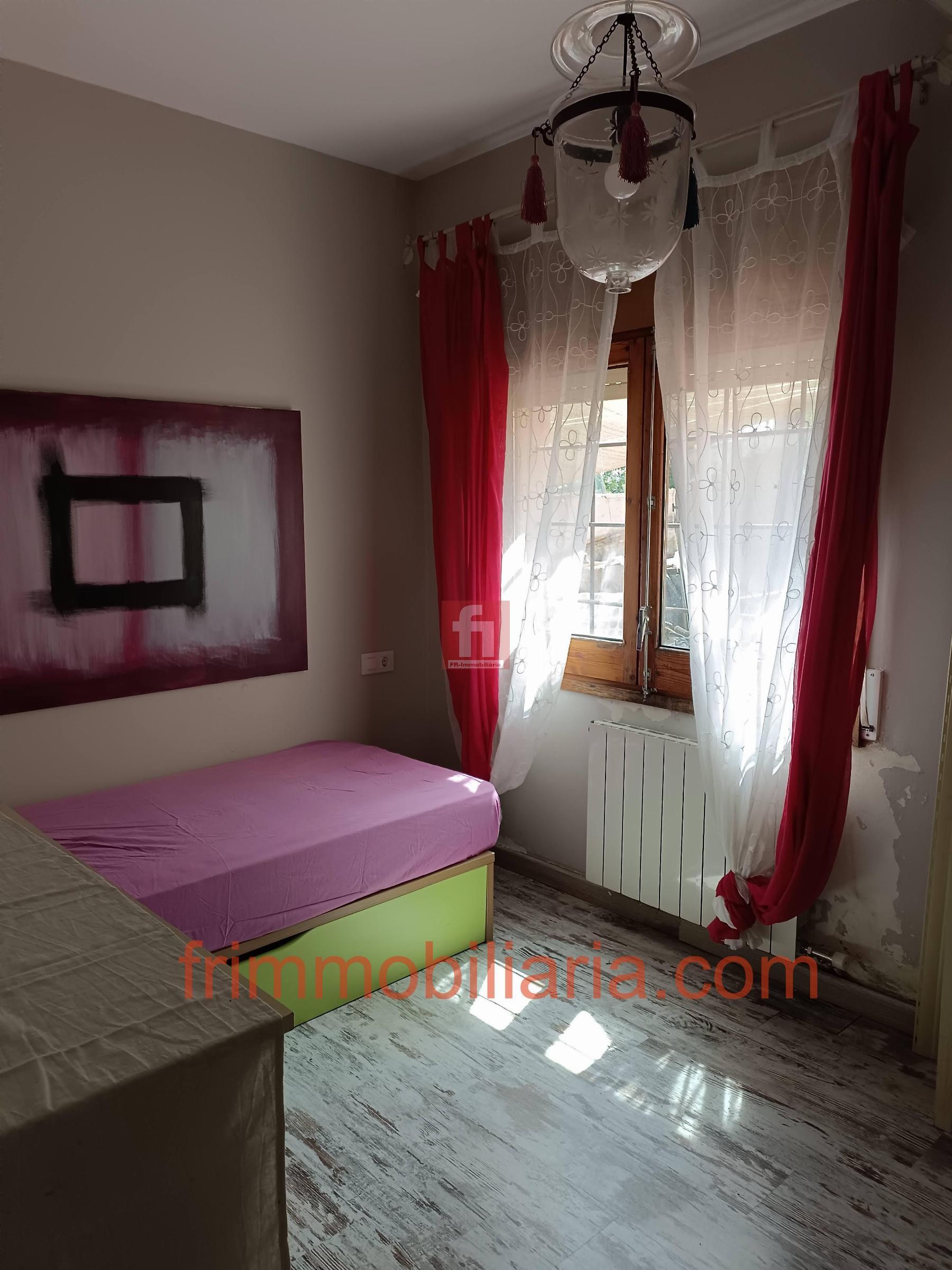 For rent of ground floor in La Torre de Claramunt