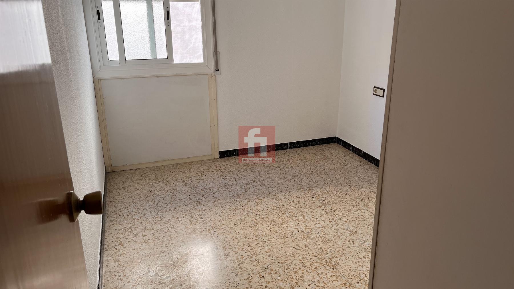 For sale of flat in Cunit